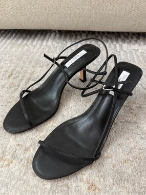 Tony Bianco Caprice Heel